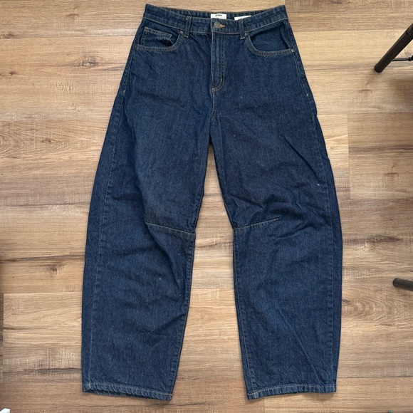 Cotton On Barrel Jeans Size 28 dark wash - Picture 4 of 6